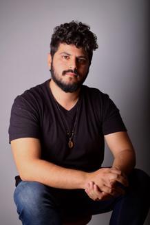 דניאל וייס